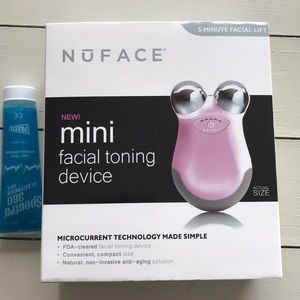 Nuface Mini facial toning device.